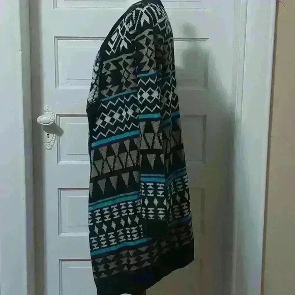 Active designed in Los Angeles cardigan #0322C - Picture 4 of 5